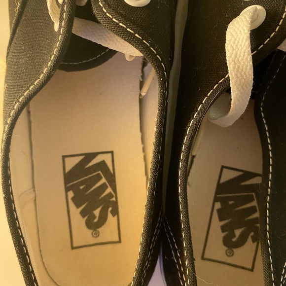 Vans canvas sneakers bundle. - Picture 6 of 6